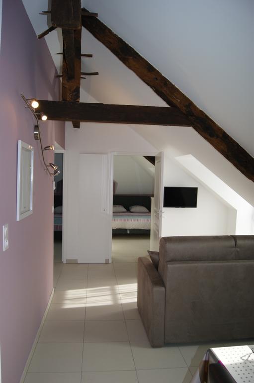 Au Fil De L'Eau - Le Jerzual Apartment Dinan Exterior photo